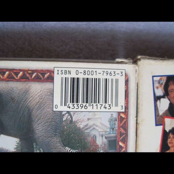 Patch Adams Bicentennial Man Jumanji Mrs. Doubtfire VHS Cassette Tape Bundle $4 - Picture 3 of 11